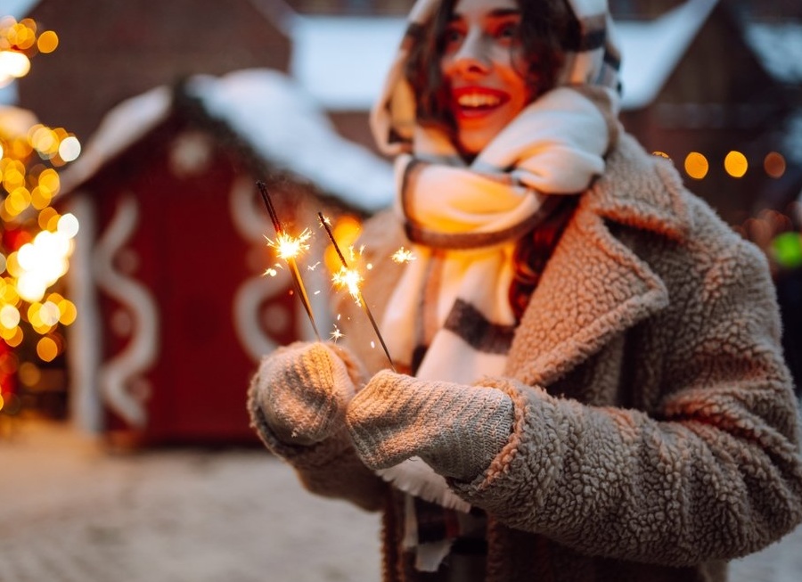 «Ещё»: россияне начали готовиться к новогодним праздникам на месяц раньше обычного