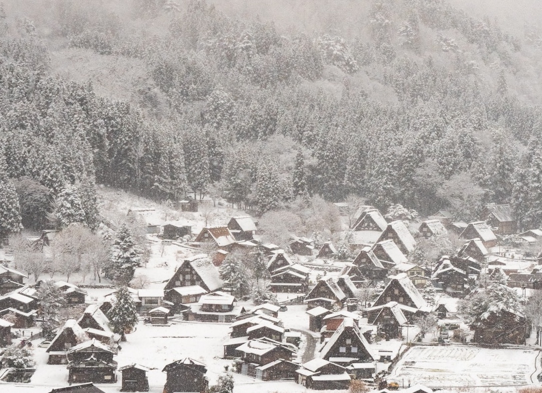 Зимой нельзя брендировать авто?