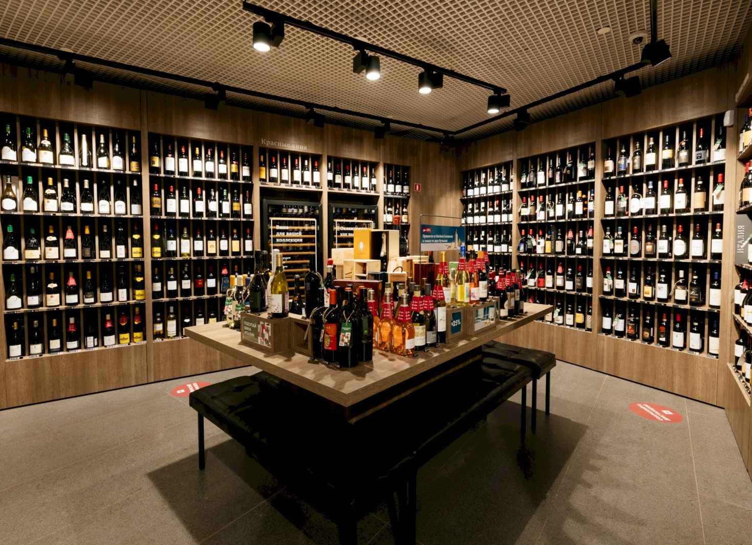 Группа Simple провела масштабную кадровую перестановку среди топ-менеджеров